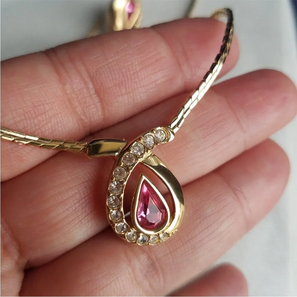 AUTHENTIC Swarovski 24k Gold Plated Pink Teardrop Necklace RARE